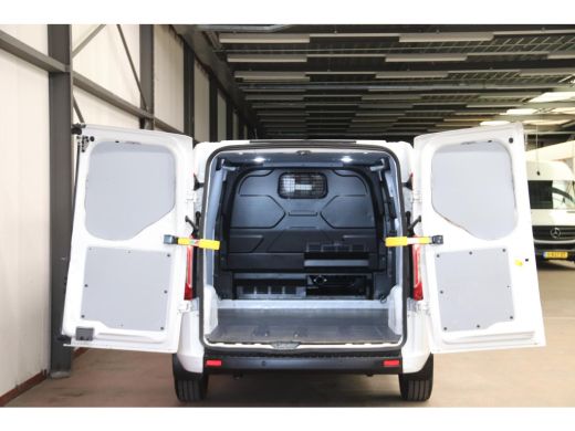 Ford Transit Custom 2.0 TDCI L2H1 Financial Lease 250 euro per maand ActivLease financial lease
