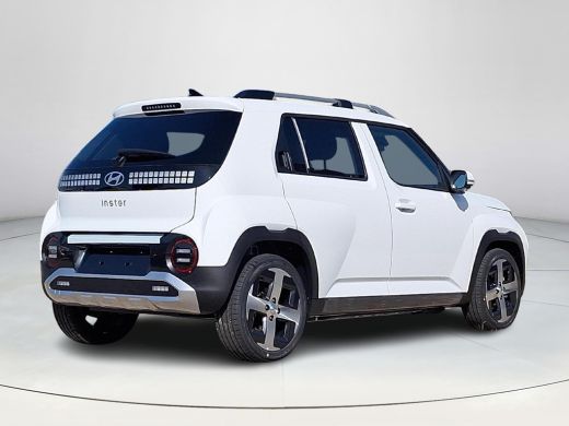 Hyundai Inster Evolve 49 kWh | 3.000,- korting | Direct uit voorraad leverbaar | ActivLease financial lease