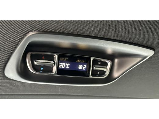 Mercedes V-Klasse 300d Extra Lang DC Avantgarde Dubbele cabine ActivLease financial lease