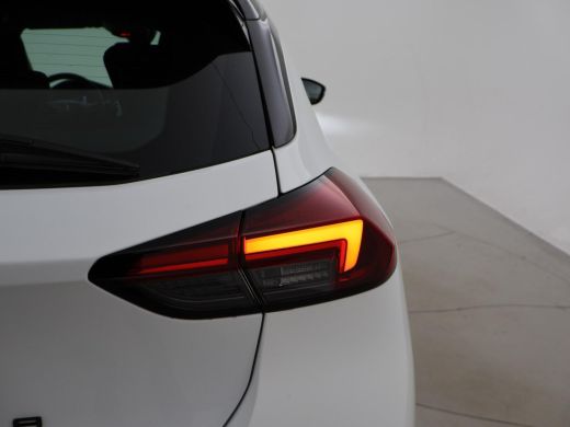 Opel Corsa 1.2 TURBO AUT. GS LINE + 17 INCH LMV | STUUR/STOELVERW. | CAMERA | LED | APPLE CARPLAY ActivLease financial lease