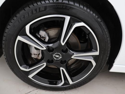 Opel Corsa 1.2 TURBO AUT. GS LINE + 17 INCH LMV | STUUR/STOELVERW. | CAMERA | LED | APPLE CARPLAY ActivLease financial lease