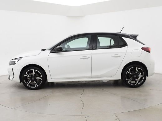 Opel Corsa 1.2 TURBO AUT. GS LINE + 17 INCH LMV | STUUR/STOELVERW. | CAMERA | LED | APPLE CARPLAY ActivLease financial lease