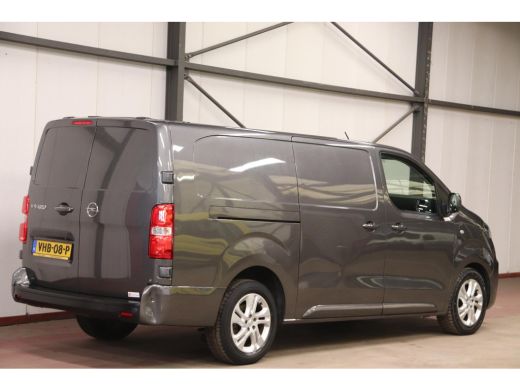 Opel Vivaro 2.0 CDTI 150PK L3H1 EURO 6 Opel Vivaro 2.0 CDTI L3H1 Innovation ActivLease financial lease