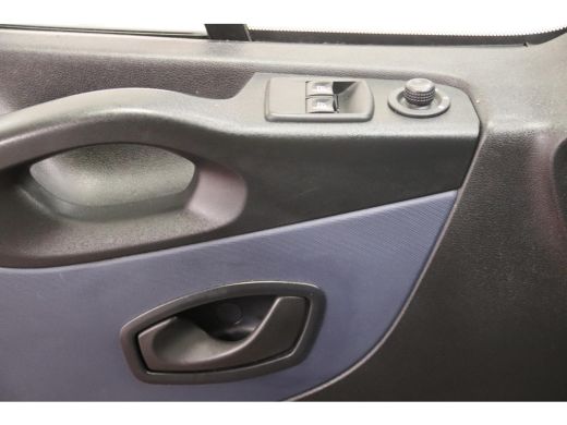 Opel Vivaro Combi 1.6 CDTI PERSONENVERVOER 9 PERSOONS PERSONENBUS ActivLease financial lease
