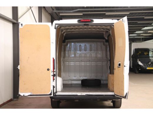 Peugeot Boxer 140 PK L2H2 ACHTERUITRIJCAMERA EURO 6 ActivLease financial lease