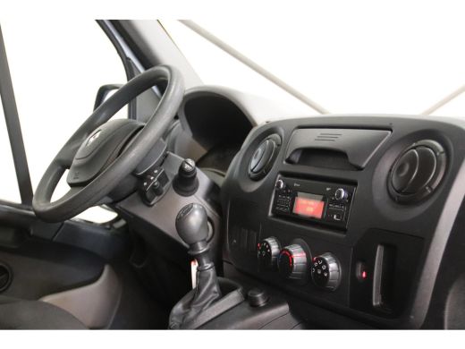 Renault Master 2.3 KOELWAGEN BAKWAGEN LOWLINER ActivLease financial lease