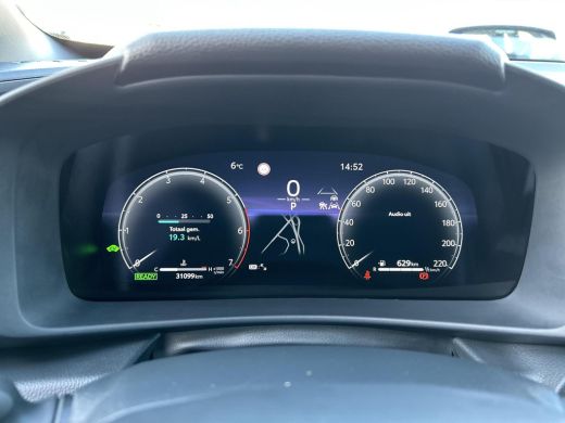 Toyota C-HR 1.8 Hybrid 140 First Edition ActivLease financial lease
