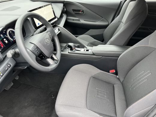Toyota C-HR 1.8 Hybrid 140 First Edition | Navigatie | Camera's rondom | Electrische achterklep | Parkeersens... ActivLease financial lease