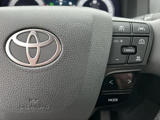 Toyota C-HR 1.8 Hybrid 140 First Edition | Navigatie | Camera's rondom | Electrische achterklep | Parkeersens... ActivLease financial lease