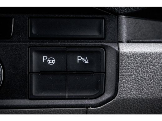 Volkswagen Crafter 2.0 TDI L3H3 | Automaat | 177 PK | Euro 6 | 3.0T Trekgewicht | Cruise | Airco | PDC ActivLease financial lease