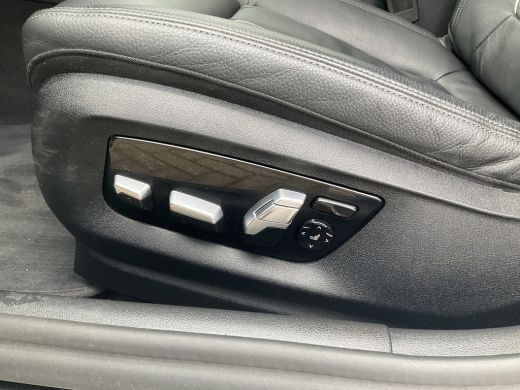 BMW 5 Serie Touring 520i M-Sport High Executive HUD Dak Leer Trekhaak Edition M-pakket ActivLease financial lease