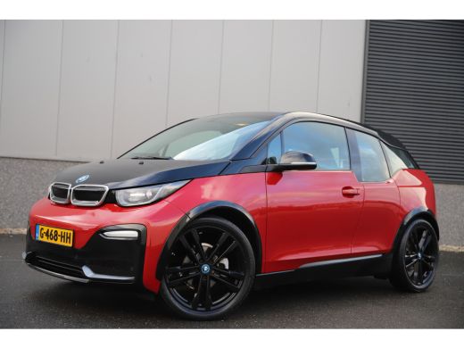 BMW i3 S Executive 184pk 120Ah 42 kWh/Camera/Carplay/W-pomp/20"/3-Fase ActivLease financial lease