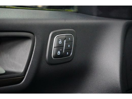 Ford Kuga 2.5 PHEV Vignale | Pano-dak | Adapt. Cruise | Head-Up | Camera V+A | Elektr. Klep | Memory Stoele... ActivLease financial lease