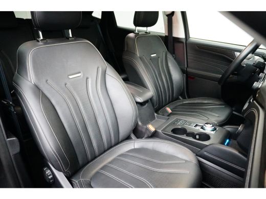 Ford Kuga 2.5 PHEV Vignale | Pano-dak | Adapt. Cruise | Head-Up | Camera V+A | Elektr. Klep | Memory Stoele... ActivLease financial lease