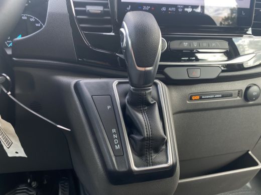 Ford Transit 330 2.0 130 pk TDCI L3H2 Dubbel Cabine Trend |BPM VRIJ * | Driver assistance pack premium | Safet... ActivLease financial lease