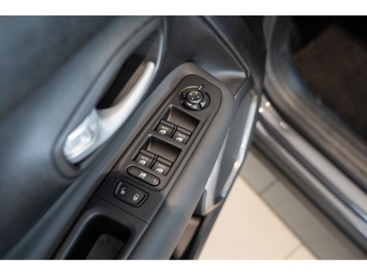 Jeep Renegade Jeep 1.5T e-Hybrid Altitude | Achteruitrij assistent | Achteruitrijcamera | Airco (automatisch)| ... ActivLease financial lease