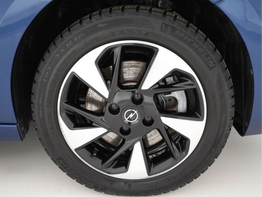 Opel CORSA-E Elegance 50 kWh [ 3-Fase ] (INCL-BTW) Aut. *FULL-LED | DIGI-COCKPIT | LEATHER-MICROFIBRE | CARPLA... ActivLease financial lease