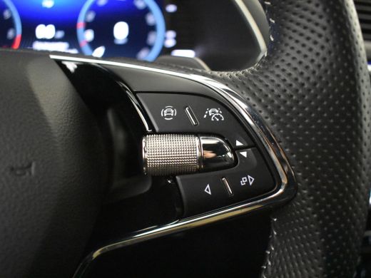 Skoda Superb Combi 1.4 TSI iV Sportline Business 218pk | Adaptief cruise control | Navigatie | Led koplampen |... ActivLease financial lease