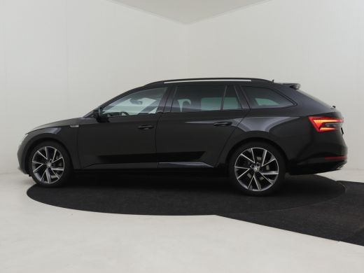Skoda Superb Combi 1.4 TSI iV Sportline Business 218pk | Adaptief cruise control | Navigatie | Led koplampen |... ActivLease financial lease