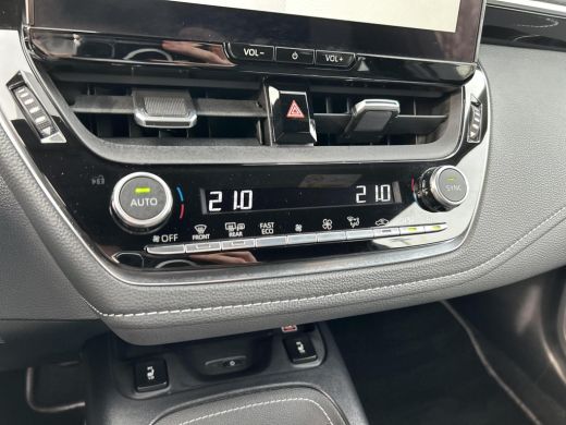 Toyota Corolla Touring Sports 1.8 Hybrid First Edition ActivLease financial lease