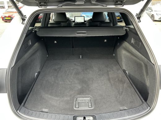 Toyota Corolla Touring Sports 1.8 Hybrid First Edition ActivLease financial lease