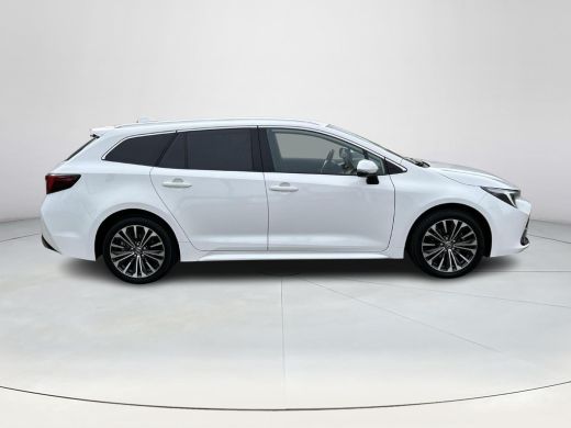 Toyota Corolla Touring Sports 1.8 Hybrid First Edition ActivLease financial lease