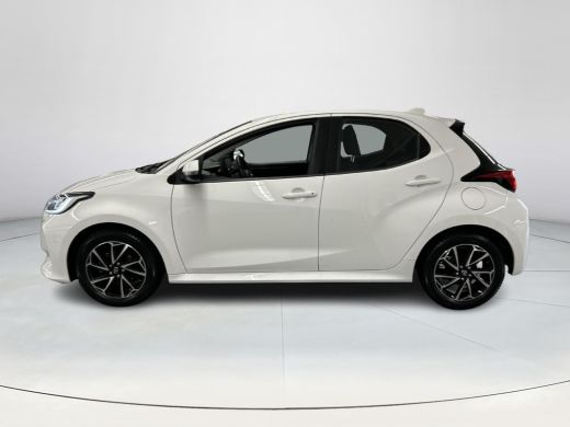 Toyota Yaris 1.5 VVT-i First Edition ActivLease financial lease