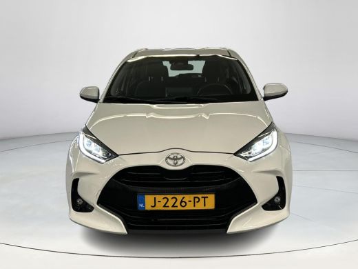 Toyota Yaris 1.5 VVT-i First Edition ActivLease financial lease