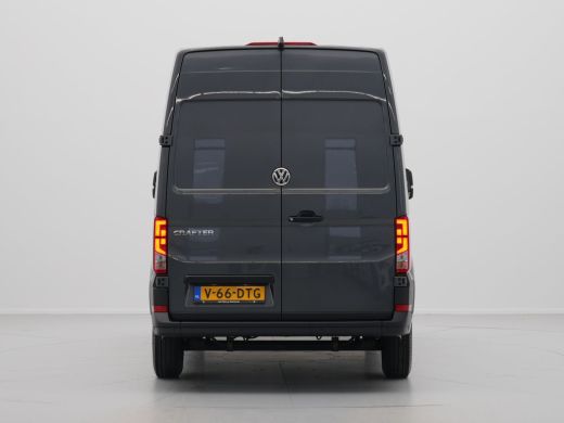 Volkswagen Crafter 30 2.0 TDI 140pk DSG L3H3 Highline Navigatie Camera DAB Carplay Pdc Stuurverwarming ActivLease financial lease
