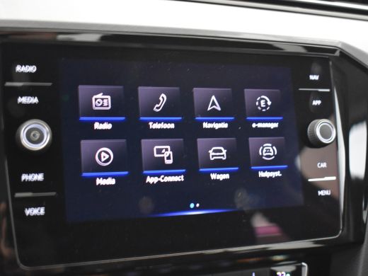 Volkswagen Passat Variant 1.4 TSI PHEV GTE Business 218pk | Adaptief cruise control | Navigatie | Led koplampen | D... ActivLease financial lease