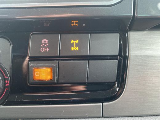 Volkswagen Transporter 2.0 TDI L2H1 DC 4Motion Highline | Trekhaak | DSG | ACC | Dubbel cabine | LED | 4x4 | Navi | Beti... ActivLease financial lease