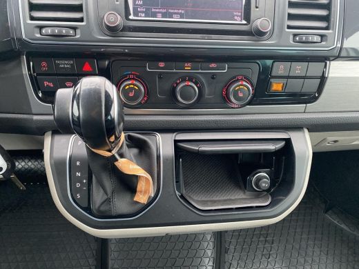 Volkswagen Transporter 2.0 TDI L2H1 DC 4Motion Highline | Trekhaak | DSG | ACC | Dubbel cabine | LED | 4x4 | Navi | Beti... ActivLease financial lease