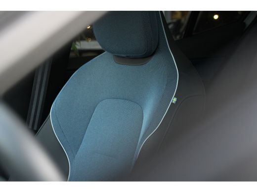 Volvo  EX30 Volvo Single Motor Extended Range Ultra 69 kWh | Full Option! | Pilot Assist | Panoramadak | 360 ... ActivLease financial lease