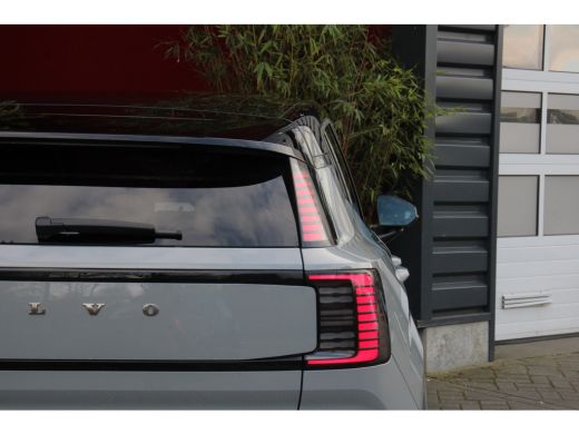 Volvo  EX30 Volvo Single Motor Extended Range Ultra 69 kWh | Full Option! | Pilot Assist | Panoramadak | 360 ... ActivLease financial lease