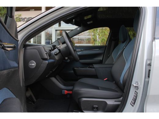 Volvo  EX30 Volvo Single Motor Extended Range Ultra 69 kWh | Full Option! | Pilot Assist | Panoramadak | 360 ... ActivLease financial lease