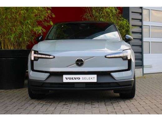 Volvo  EX30 Volvo Single Motor Extended Range Ultra 69 kWh | Full Option! | Pilot Assist | Panoramadak | 360 ... ActivLease financial lease