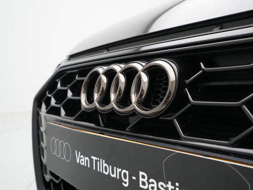 Audi A4 Avant 35 TFSI S edition S Line Navigatie Panoramadak Virtual Cockpit DAB 42 ActivLease financial lease