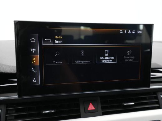 Audi A4 Avant 35 TFSI S edition S Line Navigatie Panoramadak Virtual Cockpit DAB 42 ActivLease financial lease