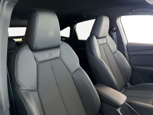 Audi Q4 Sportback e-tron 45 286pk quattro S edition 77 kWh / Stoelverwarming voorin / Matrix-ledkoplampen / Instaplijsten ... ActivLease financial lease