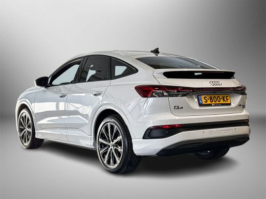 Audi Q4 Sportback e-tron 45 286pk quattro S edition 77 kWh / Stoelverwarming voorin / Matrix-ledkoplampen / Instaplijsten ... ActivLease financial lease