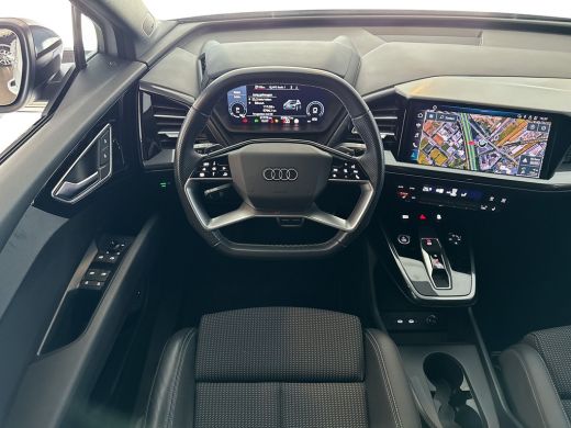 Audi Q4 Sportback e-tron 45 286pk quattro S edition 77 kWh / Stoelverwarming voorin / Matrix-ledkoplampen / Instaplijsten ... ActivLease financial lease