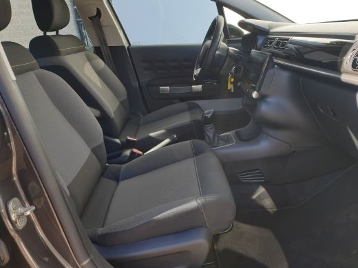 Citroën C3 1.2 PureTech Shine | Achteruitrijcamera | Navigatiesysteem full map | Parkeersensor achter ActivLease financial lease