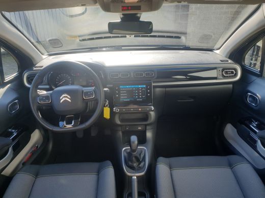 Citroën C3 1.2 PureTech Shine | Achteruitrijcamera | Navigatiesysteem full map | Parkeersensor achter ActivLease financial lease