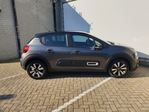 Citroën C3 1.2 PureTech Shine | Achteruitrijcamera | Navigatiesysteem full map | Parkeersensor achter ActivLease financial lease