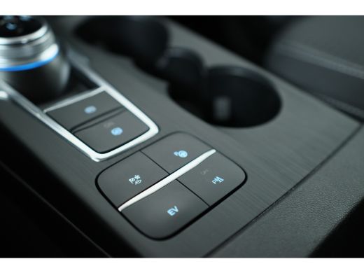 Ford Kuga 2.5 PHEV Titanium | Winter Pack | Cruise Adaptive | Navi | Clima | Keyless | Camera | BLIS | Park... ActivLease financial lease