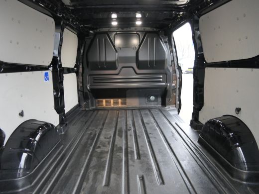 Ford Transit Custom 300 2.0 TDCI L2H1 Sport | Lengte 2 | 150pk! |  B&O | Inklapbare Trekhaak | Stoel&Stuur Verwarming... ActivLease financial lease