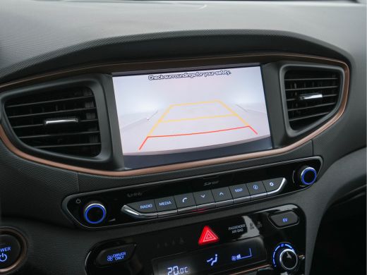 Hyundai IONIQ Comfort EV Aut. *INFINITY-AUDIO | NAVI-FULLMAP | CAMERA | CCS-FASTLOADER | LANE-ASSIST | ADAPTIVE... ActivLease financial lease