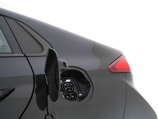Hyundai IONIQ Comfort EV Aut. *INFINITY-AUDIO | NAVI-FULLMAP | CAMERA | CCS-FASTLOADER | LANE-ASSIST | ADAPTIVE... ActivLease financial lease