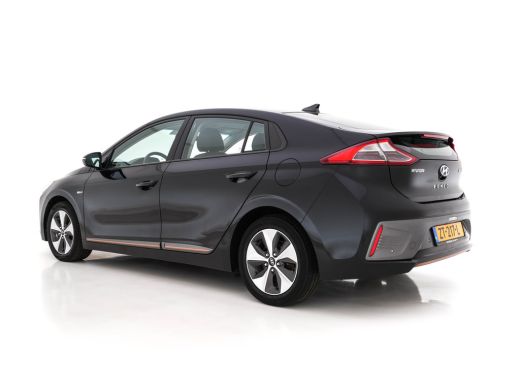 Hyundai IONIQ Comfort EV Aut. *INFINITY-AUDIO | NAVI-FULLMAP | CAMERA | CCS-FASTLOADER | LANE-ASSIST | ADAPTIVE... ActivLease financial lease