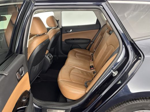Kia Optima Sportswagon 1.7 CRDi DynamicLine *PANO | FULL-LEATHER | HARMAN/KARDON-AUDIO | NAVI-FULLMAP | CAMERA | KEYLESS... ActivLease financial lease